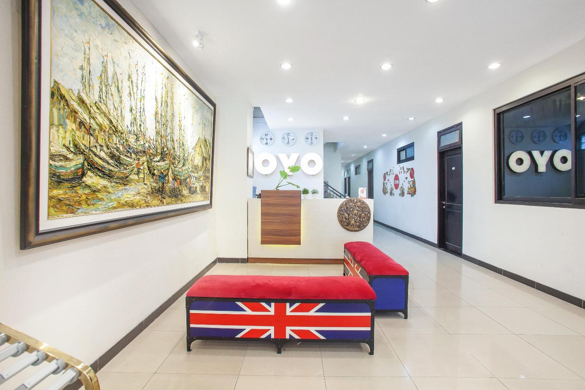 סוראבאיה Hotel O Genteng Near Genteng Market Formerly Uno Hotel מראה חיצוני תמונה